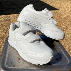 SOLD - BROOK’S Addiction V-Strap 2